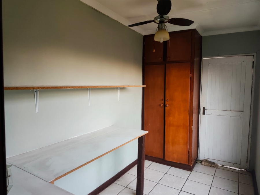 5 Bedroom Property for Sale in Wilgehof Free State